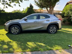 Lexus UX 300e elektro - 4