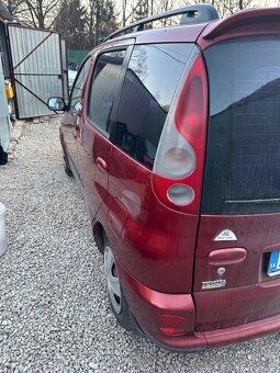 Predam náhradné diely Yaris VERSO 2002 1.3 Vvti - 4