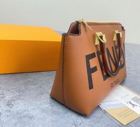 FENDI - kabelka - 4