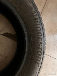 Bridgestone 225/60R17 zimne - 4