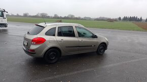 Renault Clio 3 grandtour - 4