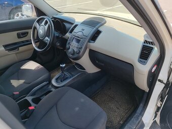 Kia soul. 1.6 - 4