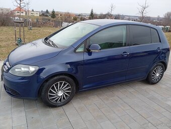 Volkswagen Golf 5 plus 1.9 TDI 77kw BlueMotion rok 2009 - 4