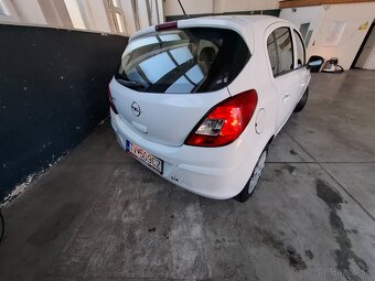 Opel corsa 1.2 benzín - 4