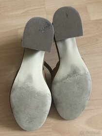 Dámske BATA kožené sandále vel. 37 - 4