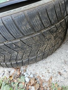 255/35 R20 zimne - 4