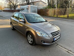 Kia Cee’d 1,4 EX benzin 77Kw - 4