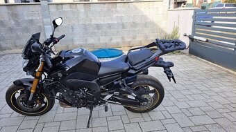 Yamaha FZ8 - 4