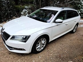 Škoda Superb Combi 2.0 TDI Style DSG 110kw,2017tka,kessy,LED - 4