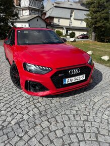 Audi RS4 COMPETITION MATRIX VIRTUAL Red/Black - 4