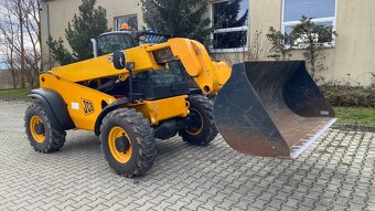 Teleskopický nakladač JCB 527-55 AGRI - 4