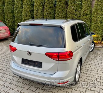 Volkswagen Touran 2.0 TDI Edition Comfortline DSG - 4