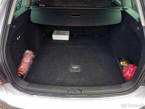 Volkswagen Golf 6  Combi 1.6 TDI - 4