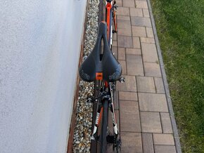 KTM Strada 1000 , rám 55 cm - 4