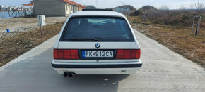 BMW E30 TOURING 330i - 4