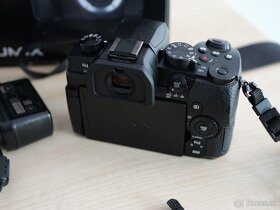 Panasonic Lumix G90 + 3x akumulátor - 4