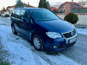 VOLKSWAGEN TOURAN 1.4 TSI 7 MIESTNE TOP STAV 2009 - 4