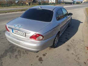 Jaguar X-Type 2.0 D Executive - 4