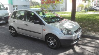 Ford Fiesta - 4