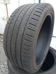 2+1 gratis 285/40R21 Celoročné pneumatiky Vredestein 2021 - 4