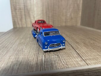 1:64 Mercedes-Benz 300 SL & Renntransporter (Norev) - 4