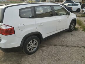 Chevrolet orlando - 4