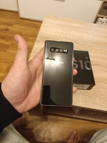 Samsung Galaxy S10+ 8/128Gb - 4