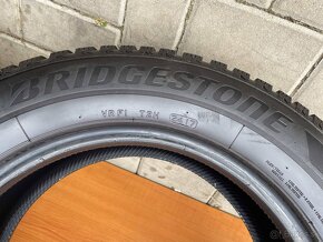 Predám 2x pneu  215 60 R16 Bridgestone ZIMNÉ - 4