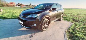 Toyota RAV4 2.2 l D-4D automat - 4