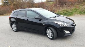 Hyundai i30 kombi, benzín, 1.6 MPI, 88 kW, === 96 400 km === - 4