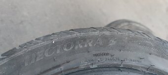 Predám letné pneumatiky 225/45 r17 - 4