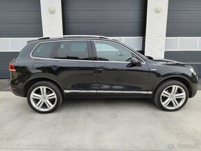 Volkswagen Touareg 3.0 V6 TDI 240k Terain Tech Edition X - 4