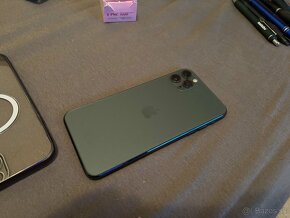 iPhone 11 Pro Max 64gb - 4