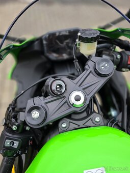 Kawasaki Ninja ZX6-R KRT 2025 - 4