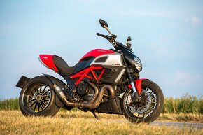 Ducati Diavel 1200 ABS - 4