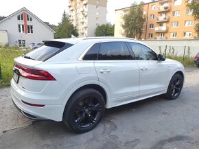 Prenájom auta  Audi Q8 - 4