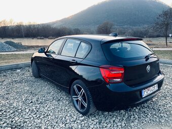 BMW 118d Sport - 4