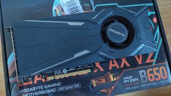 GIGABYTE GeForce RTX 2080 Ti TURBO 11G - 4