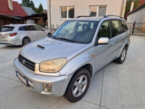 TOYOTA RAV4 - 4