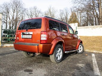 Dodge Nitro 2.8 CRD SXT A/T - 4