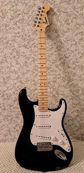 Fender Squier Stratocaster - 4