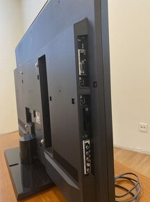 Sony Bravia 40" 102 cm - 4