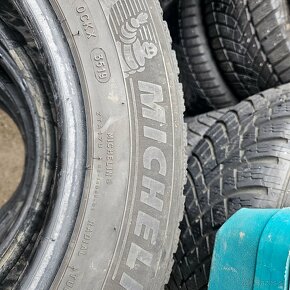 205/60 r16 Michelin - 4