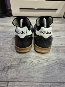 Kožené halovky Adidas, veľkosť 9,5 UK / 44 EU - 4