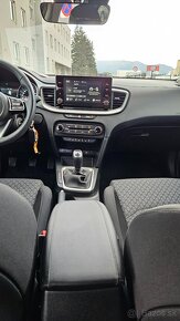 Kia Ceed SW 1.5 T-GDi Gold - 4