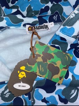 BAPE ABC Camo Shark Full Zip Hoodie - 4