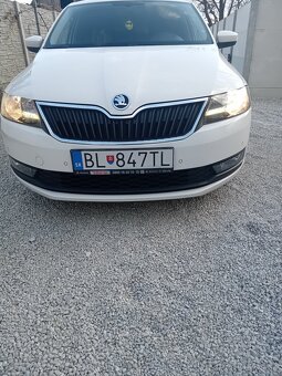 Predam Škoda Rapid 1.0 benzin - 4