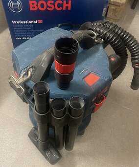 Bosch Professional GAS 18V-10 L vysávač - 4