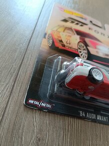 Hotwheels Audi Avant RS2 Premium - 4