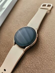 Hodinky Samsung Watch 4 ruzove - 4